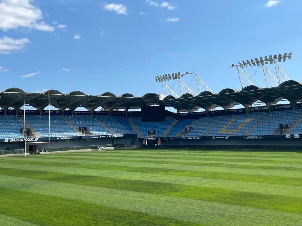 Rugby : le XV et à XIII jouent des coudes à Perpignan 1 - Les indiscretions Stade Aime Giral Perpignan - Les indiscretions