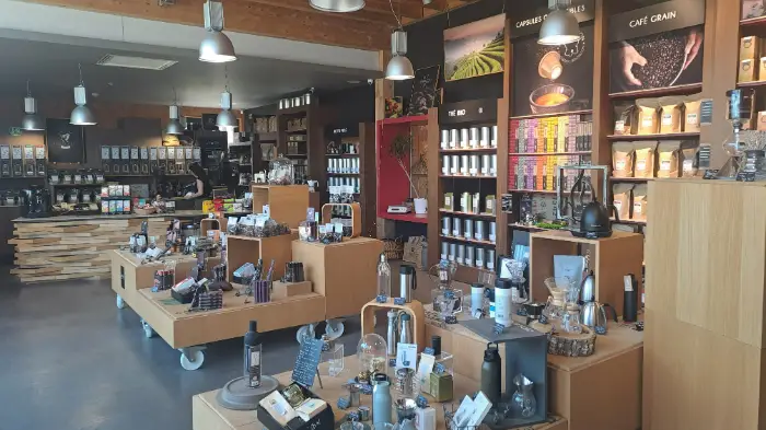 Le digital réveille les Cafés Bibal 2 - Les indiscretions boutique café Bibal Saint-Aunès