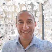 Gilles N’Goala, Ville intelligente ou vies intelligentes