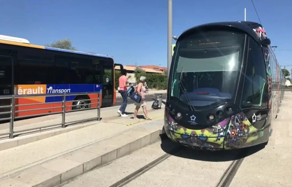 Gratuité du tramway : l’enquête éclairante de Mobilettre 4 - Les indiscretions Tramway - Les indiscretions