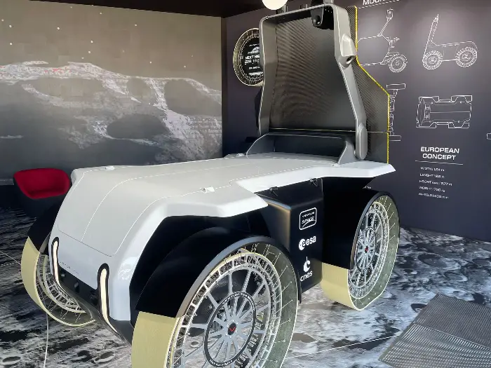 Venturi Space présente son Rover lunaire européen 2 - Les indiscretions Le Rover Mona Luna de Venturi Space doit résister aux températures extrêmes du Pôle Sud de la Lune. ©Jules Mestre